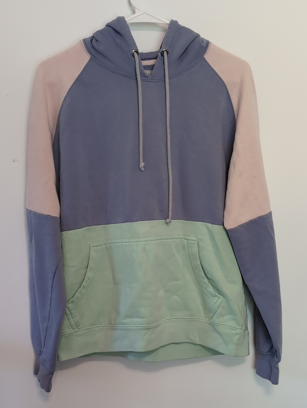 Black Jack Purple Pink Colorblock Hooded Sweatshirt Size Medium